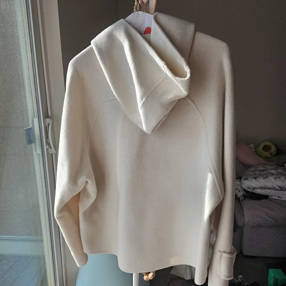 Fangyan Elegant White Cream Toggle Wool Coat with Hood Size XS